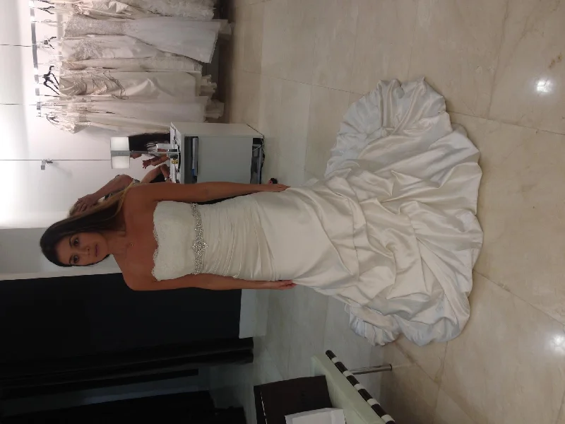 Quick Sale Allure Bridals Palessa