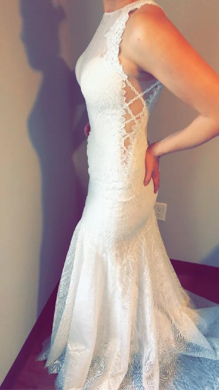 Online Specials Allure Bridals L461