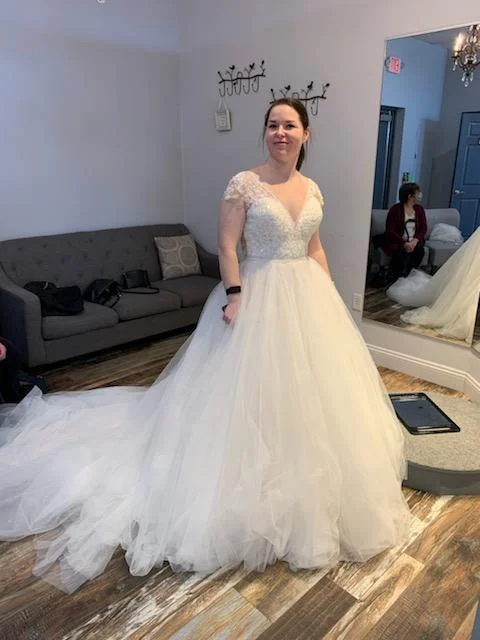 Factory Direct Sale Allure Bridals D263-Cinderella