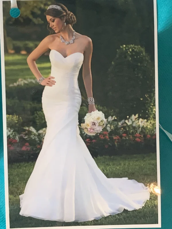 Value Deals Stella York 6402