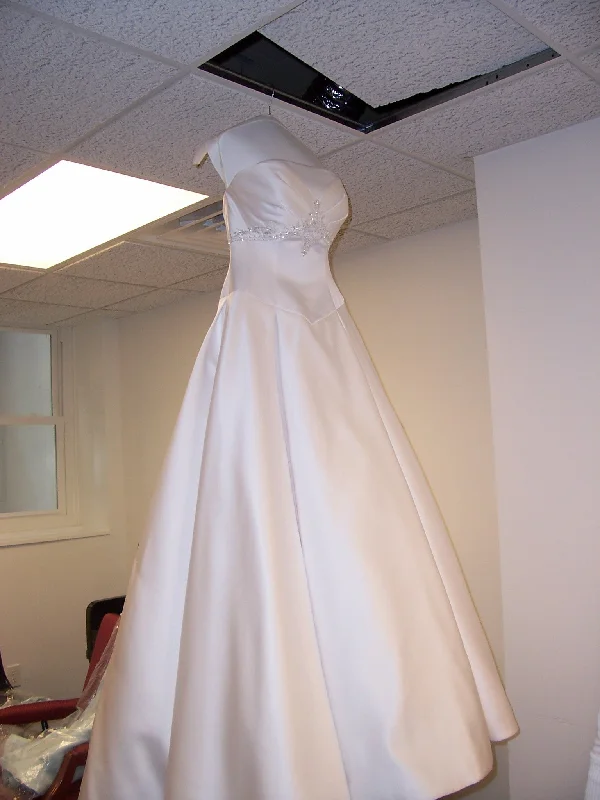 Year-End Sale Allure Bridals Exclusive Edition