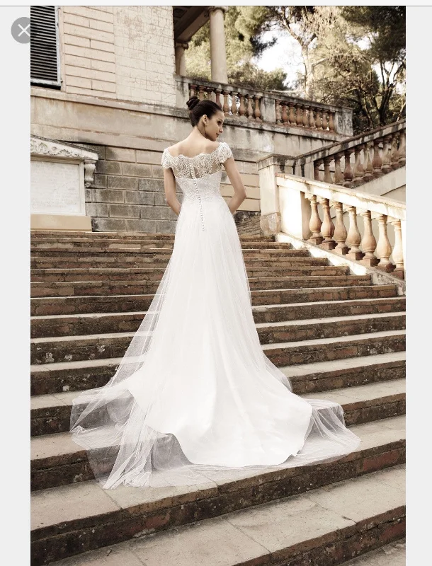 Overstock Other Diana