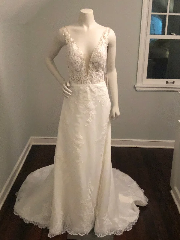 Can't Miss White One / W1 Selena