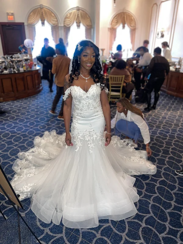 Lowest Price Allure Bridals C568