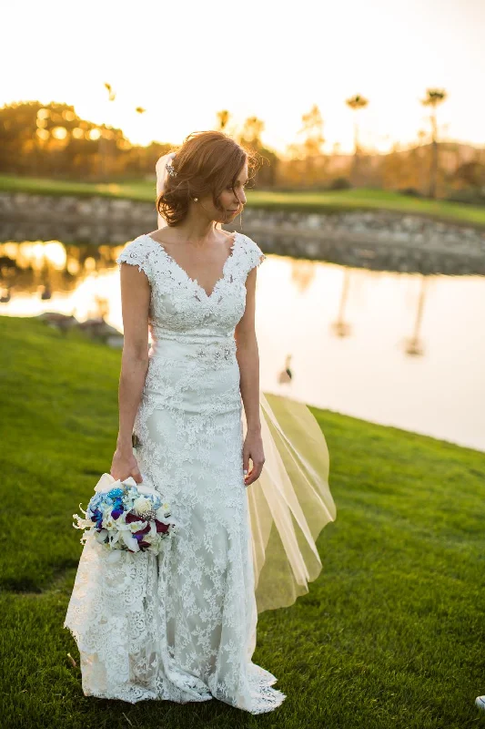 Exclusive Offers Allure Bridals P952