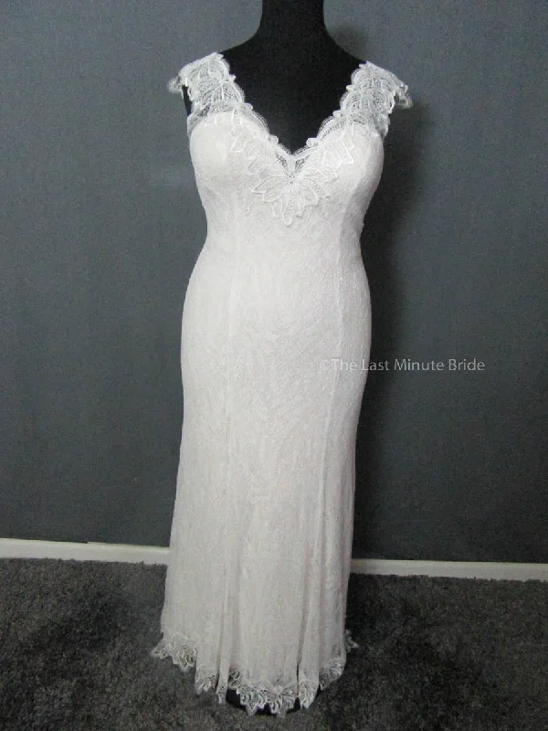Markdowns Allure Bridals F123