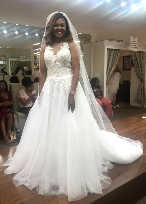 Unmissable Offer Allure Bridals MJ360