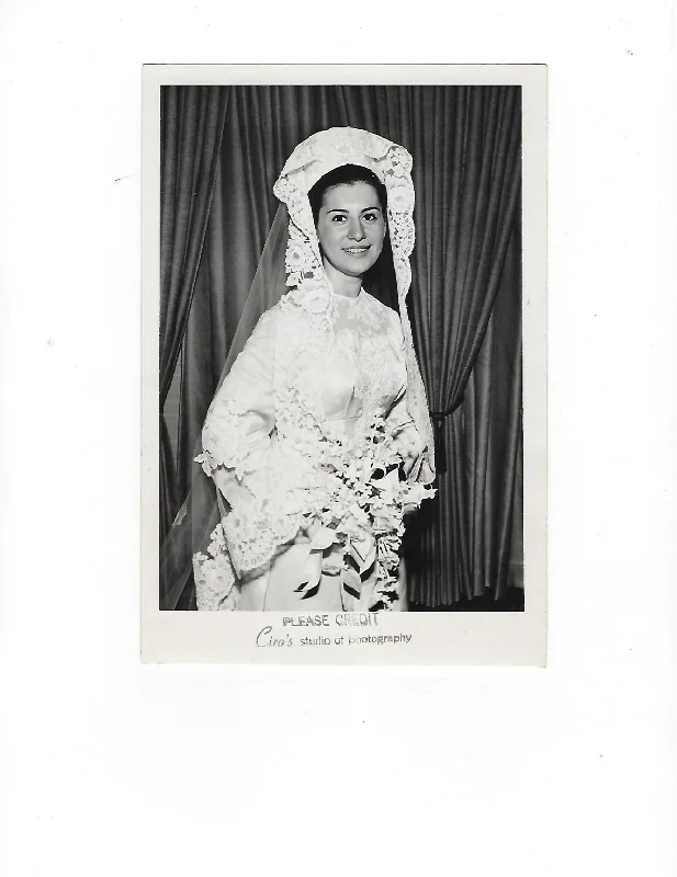 Deal Alert Other Vintage Lng-Sleeve Empire Beaded Lace Wedding Gown