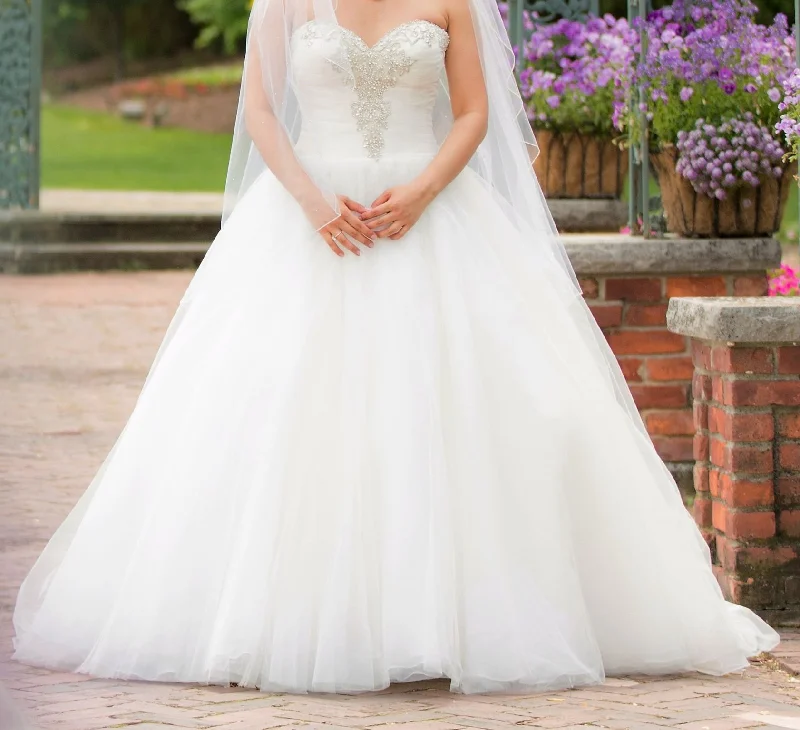Mega Deal Allure Bridals Romance 2710
