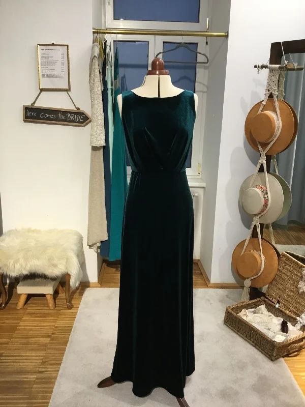 While Supplies Last Other La Croixé - Sienna