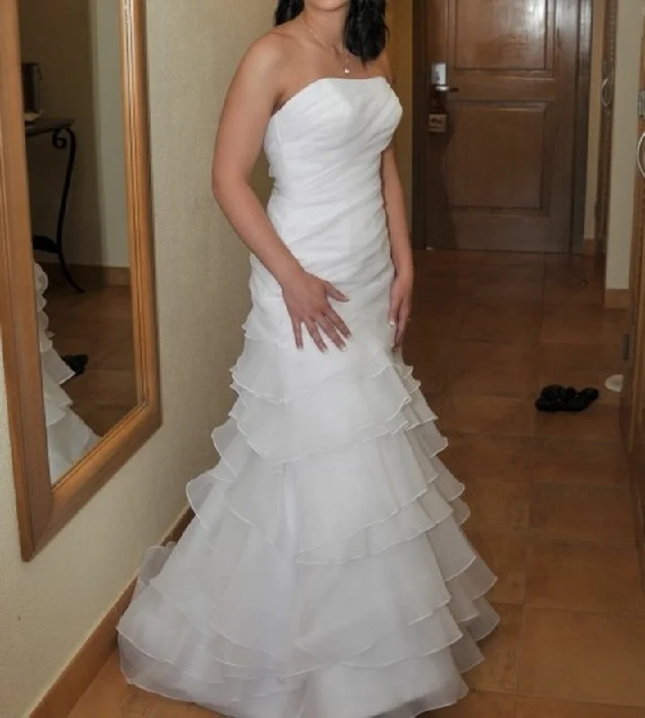 Crazy Deals Allure Bridals P840
