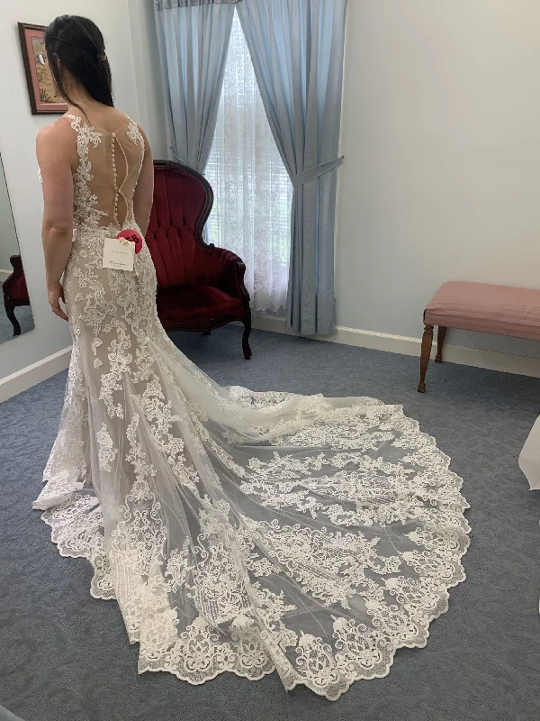 Take Advantage Mori Lee 2043