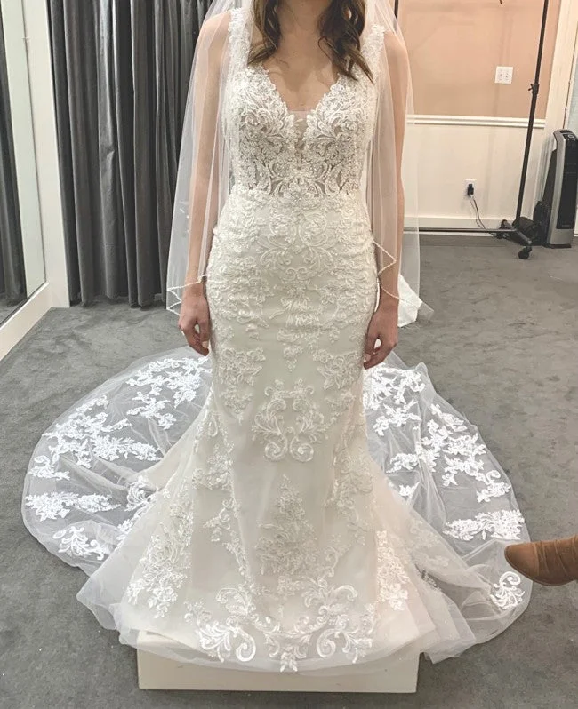 Blowout Deals Maggie Sottero Easton