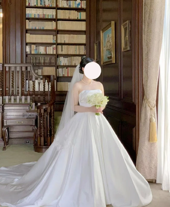 New Arrival Other Meet True Simple Satin Strapless Ball Gown