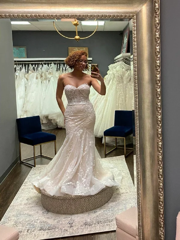 Take Advantage Allure Bridals Cilka E166