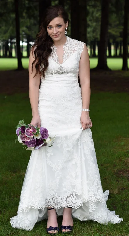 Exclusive Access Allure Bridals Romance