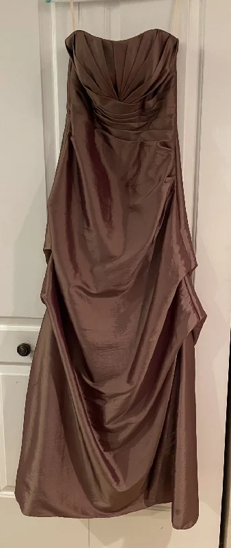 Bargain Bin Impression