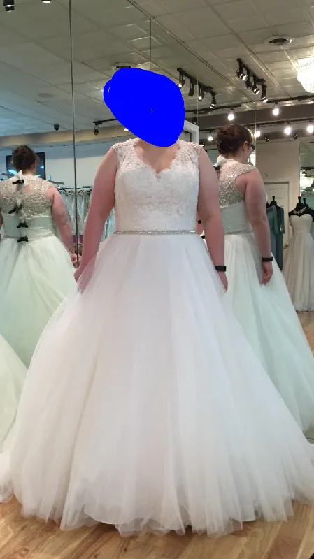 Price Break Allure Bridals W350