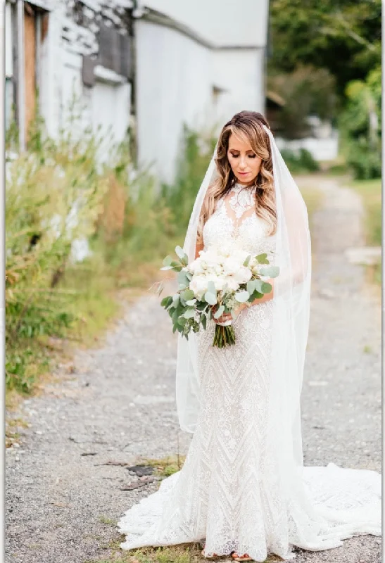 Clearance Sale Allure Bridals C525