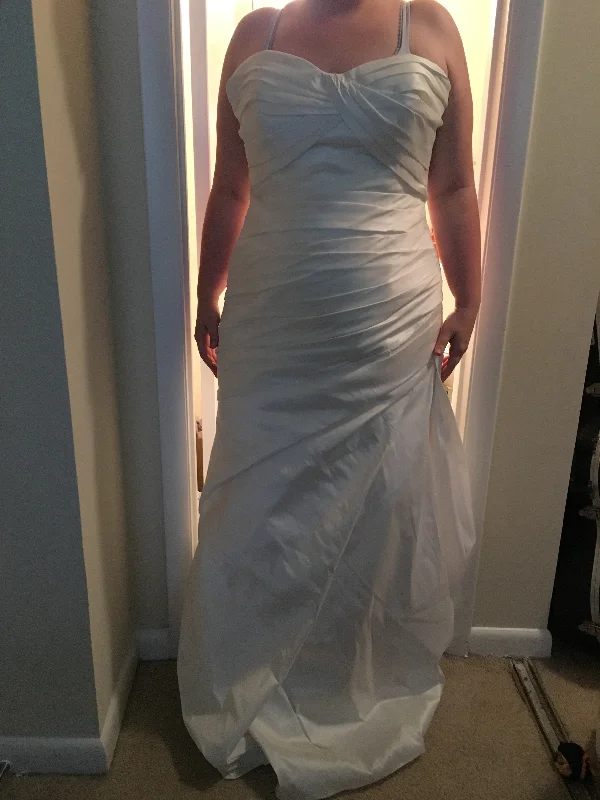 Time-Limited Offer Pronovias Torino