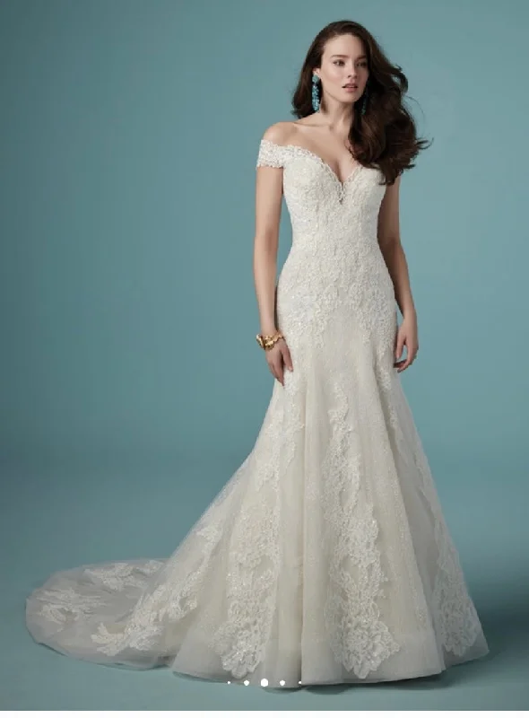 Must-Have Deals Maggie Sottero Maeleigh