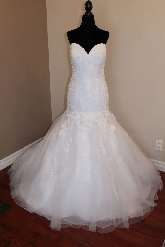 Today Only Allure Bridals P1005