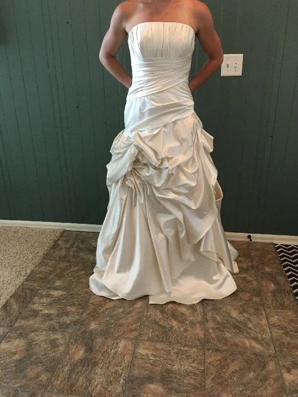 Today’s Deal Allure Bridals L288