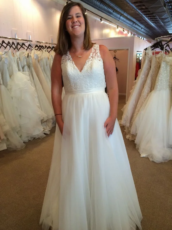Members Only Allure Bridals Romance/2716