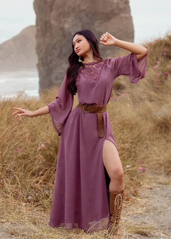 Time-Limited Offer Sunni Dress in Raisin Brown