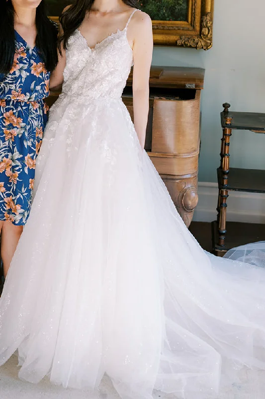 Must-Have Deals Allure Bridals E168 Dana