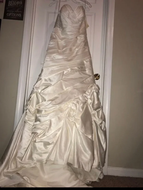 Discount Days Allure Bridals Mermaid