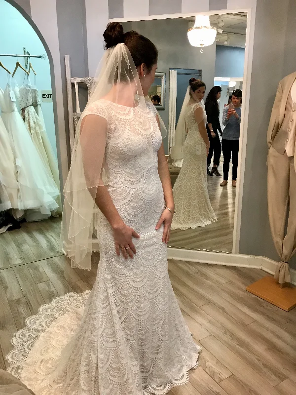 Fantastic Deals Allure Bridals Fern