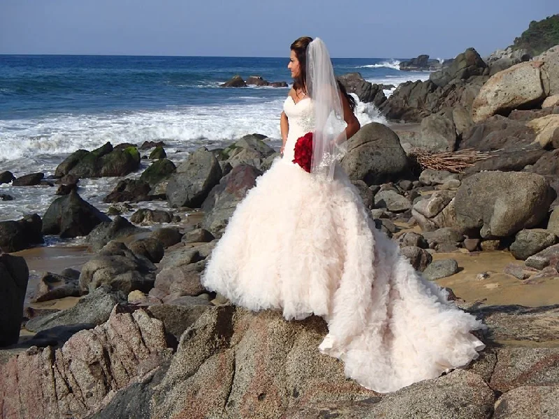 Bargain Bin Allure Bridals Jeweled