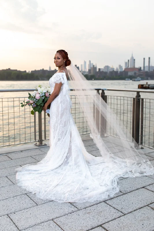 Exclusive Deal Allure Bridals Layla F122
