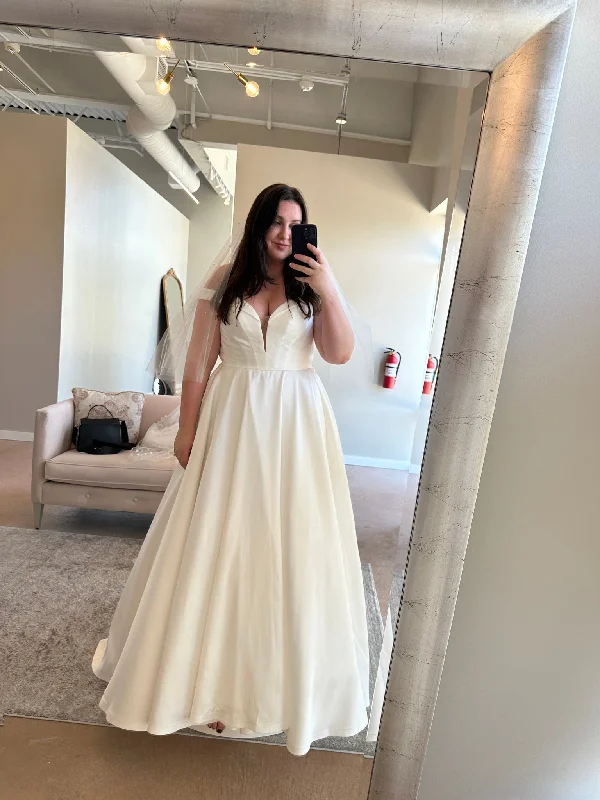 New Deals Allure Bridals L595