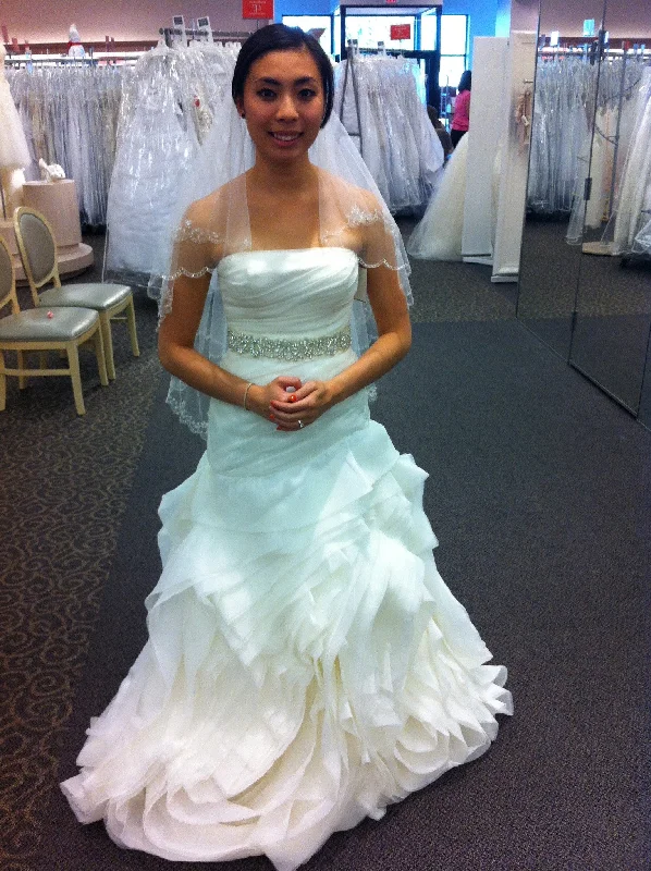 Stock Clearance Vera Wang White Organza Fit and Flare