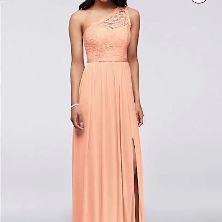 Markdowns David's Bridal F17063