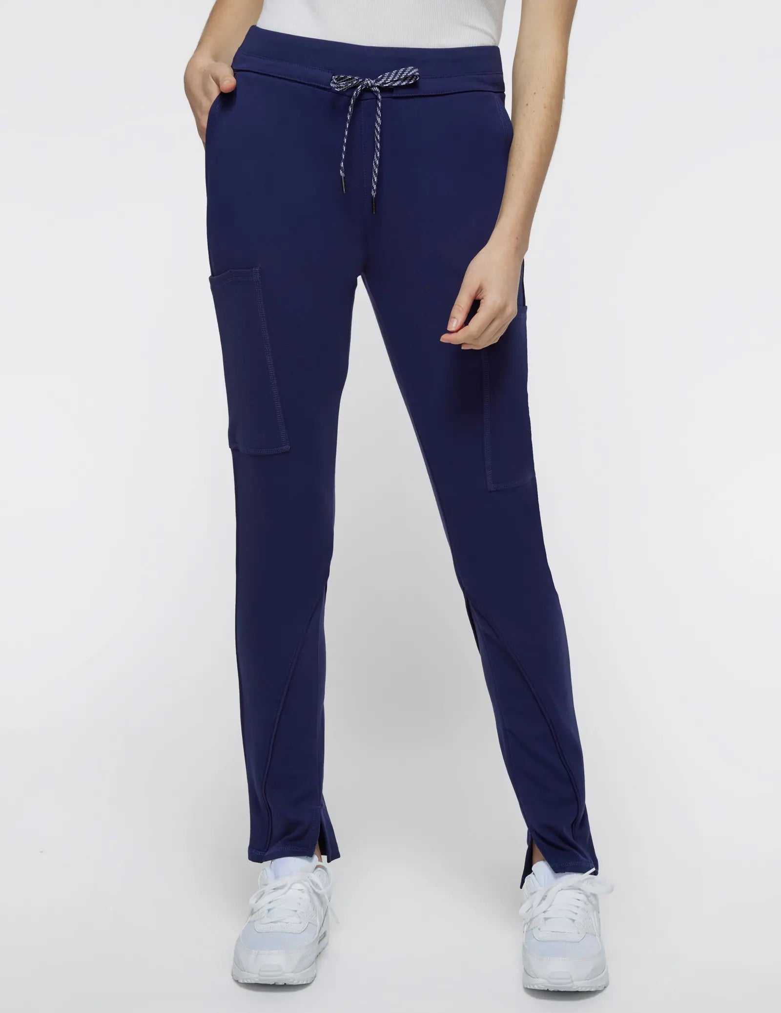 Hurry In Jaanuu Women's Cargo Scrub Pant - Navy