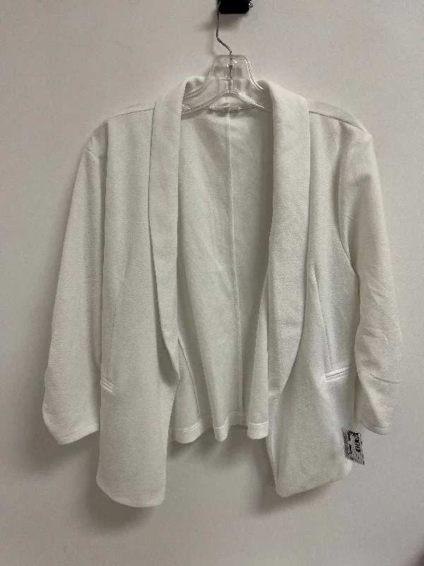 Super Sale Blazer By Maurices In White, Size: Xl