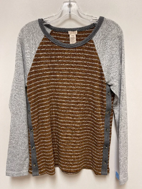 Bargain Prices Top Long Sleeve By Hem & Thread In Brown, Size: M