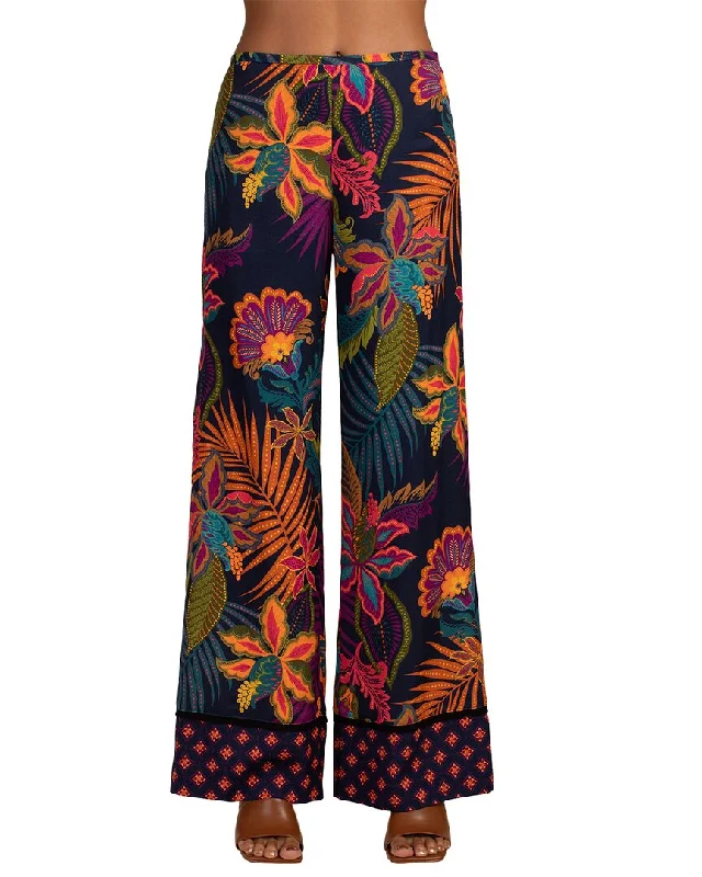 Price Smash Trina Turk Long Weekend 3 Pant