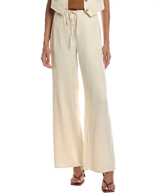 Don't Miss Chrldr Willa Elastic Waistband Flowy Pant