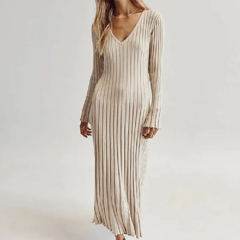 Daily Deals Bedelia Long Sleeve Ribbed Midi Dress