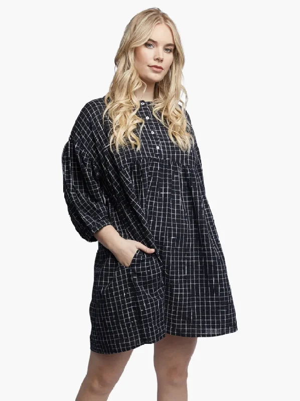 Black Grid